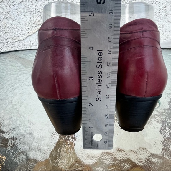 Dorking by Fluchos Merlot Slip On Block Heel Shoes - Picture 9 of 16